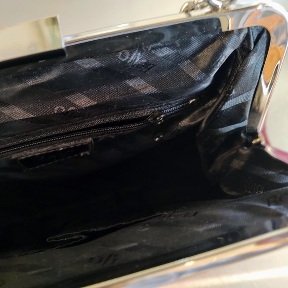 Beijo ruby purse, clutch w/ extra shoulder strap, 10 3/4 by 6 ", lovely! - Picture 15 of 16